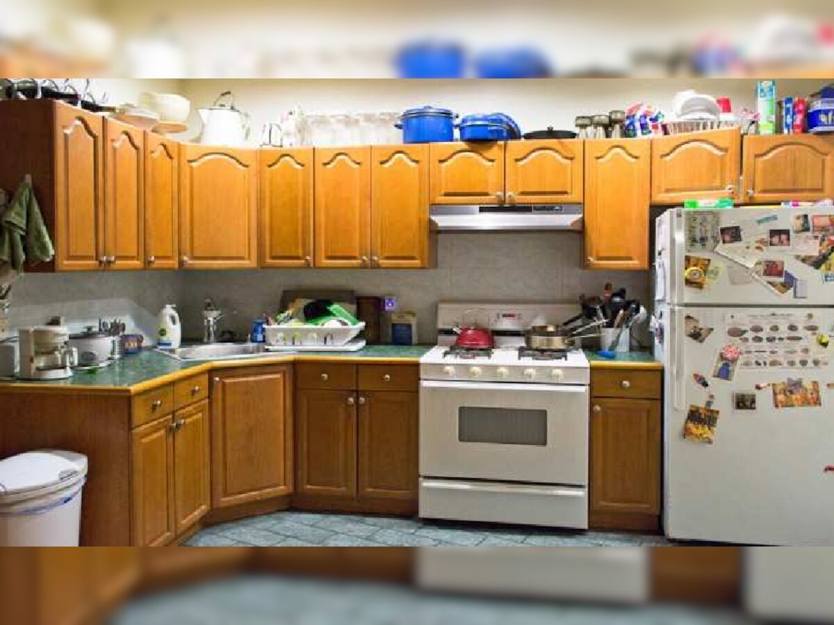  Vastu Tips Kitchen: घर के किचन में अपनाएं ये 5 वास्तु टिप्स, कभी नहीं होगी धन की कमी