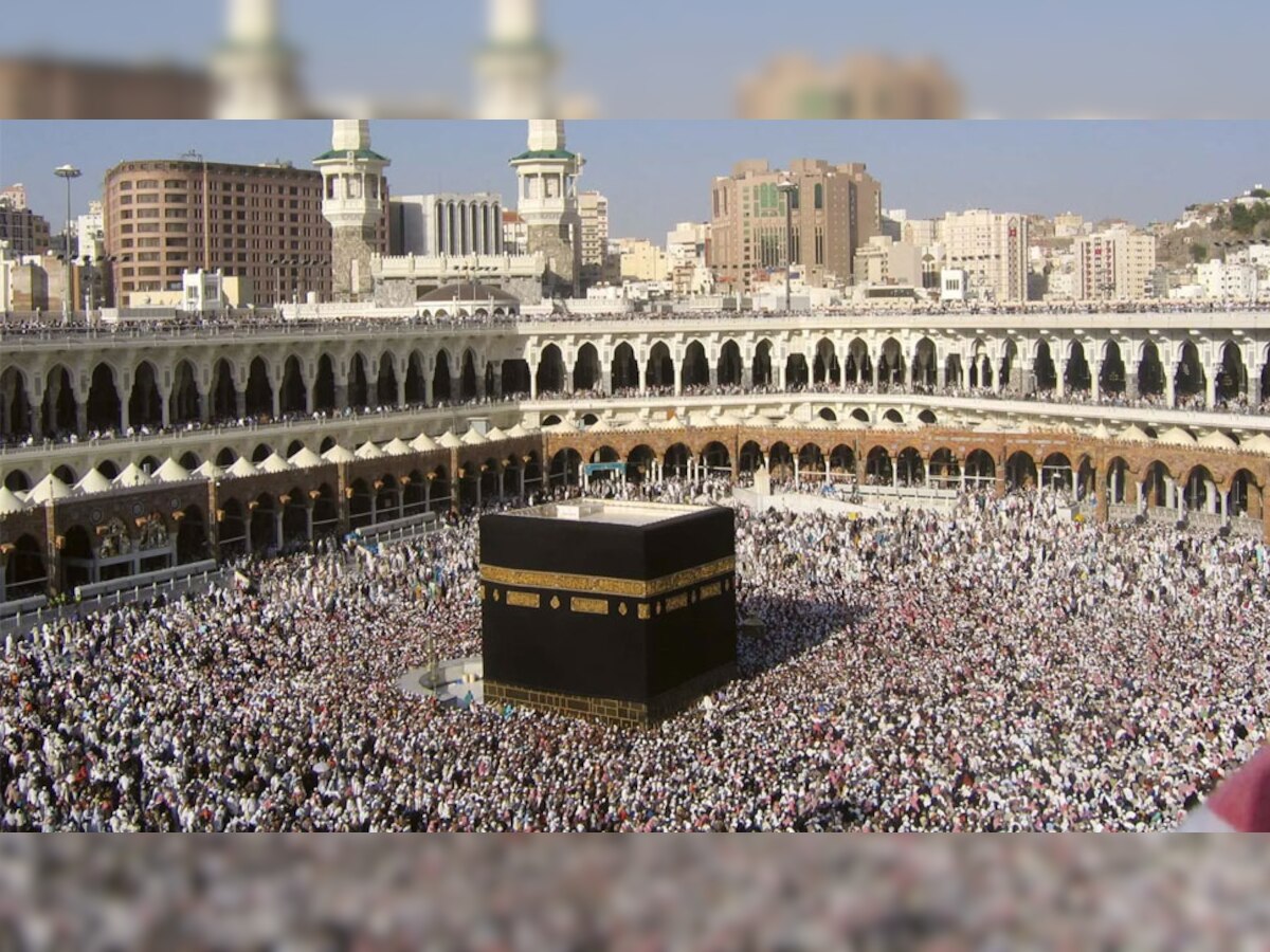 New Controversy: गैर मुस्लिम यूट्यूबर ने किया मक्का पहुंचने का दावा, छिड़ा नया विवाद