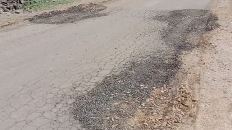 Corruption in road construction, road connecting Madhya Pradesh uprooted in two months