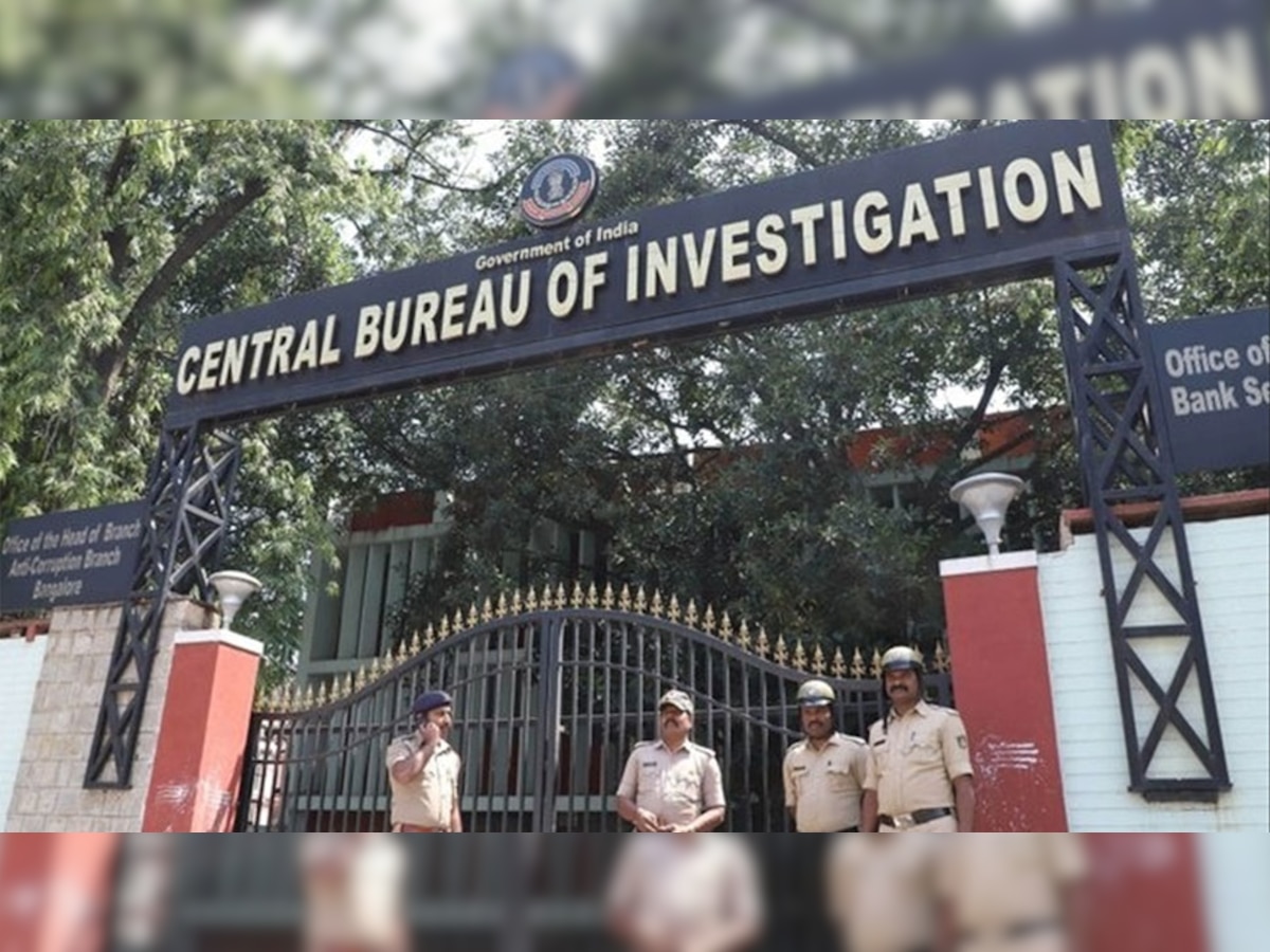 CBI raids in Jammu: जम्मू कश्मीर SI भर्ती परीक्षा में धांधली के बाद CBI का एक्शन, 30 ठिकानों पर की छापेमारी