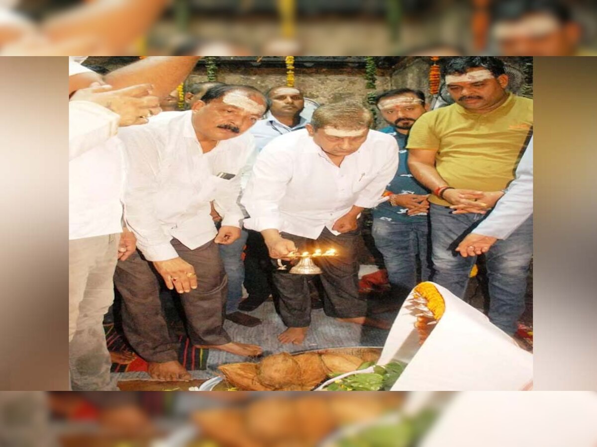 शिव भक्त मोहम्मद अकबर! कांग्रेस विधायक ने भोरमदेव मंदिर में की पूजा, मांगी ये दुआ