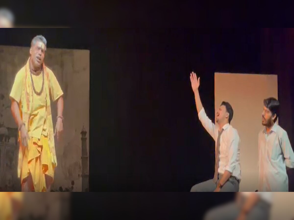 जयपुर:  JKK में ''ताजमहल का टेंडर'' नाटक का मंचन, भ्रष्टाचार और सरकारी तंत्र की कमियों को किया जाहिर