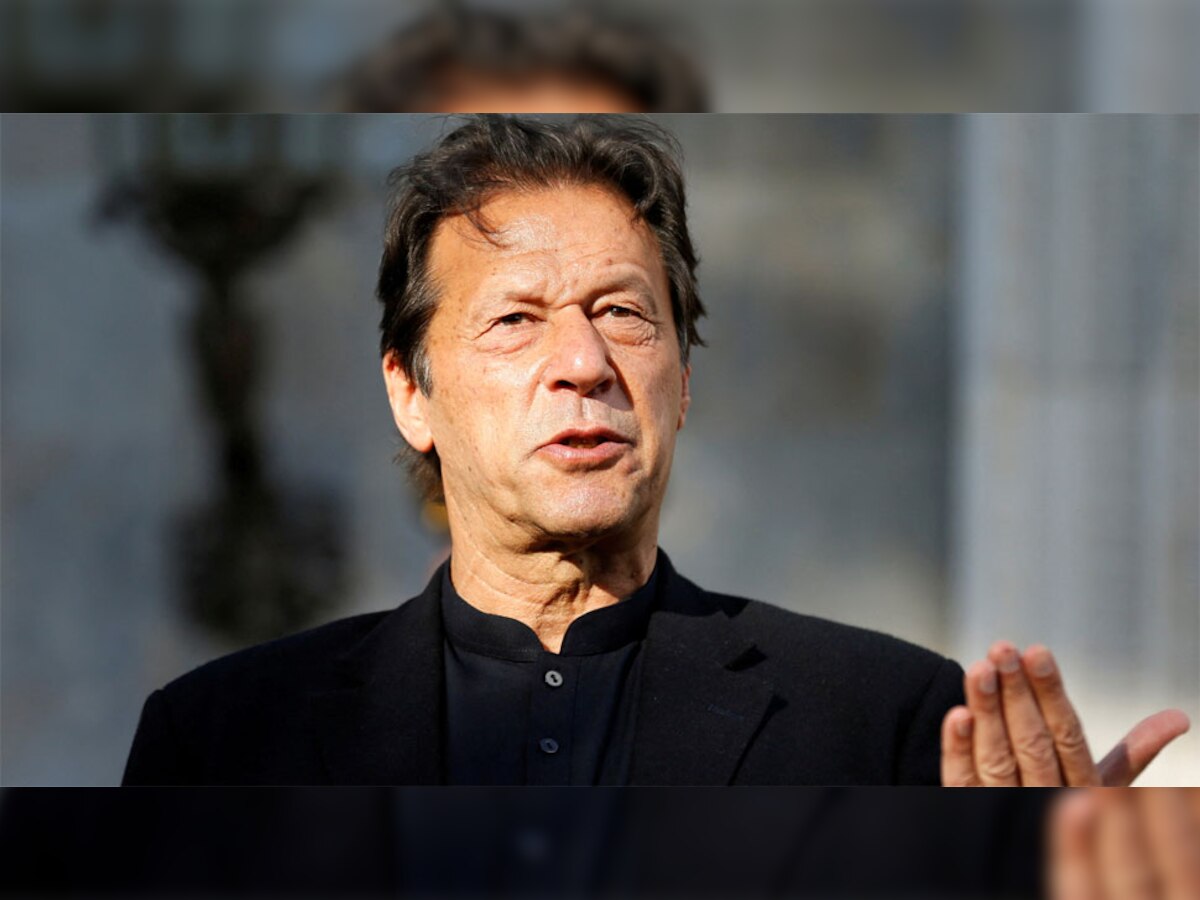 Imran Khan: गिफ्ट में मिलीं लग्जरी घड़ियां बेचकर पूर्व PM इमरान खान ने कमाए करोड़ों, अब जारी हुआ नोटिस 