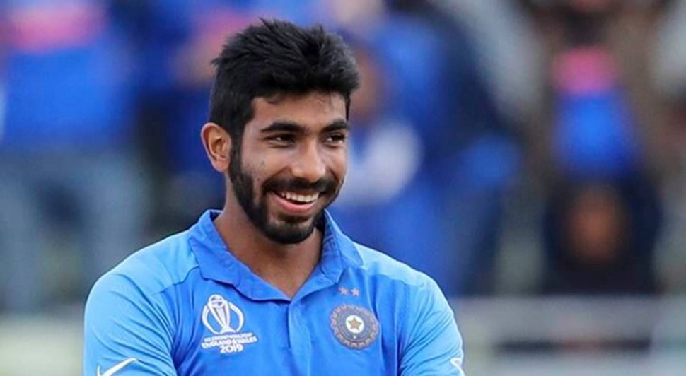 Jasprit Bumrah: एशिया कप से पहले भारत के बड़ा झटका, बाहर हुए जसप्रीत बुमराह Jasprit Bumrah: एशिया कप से पहले भारत के बड़ा झटका, बाहर हुए जसप्रीत बुमराह