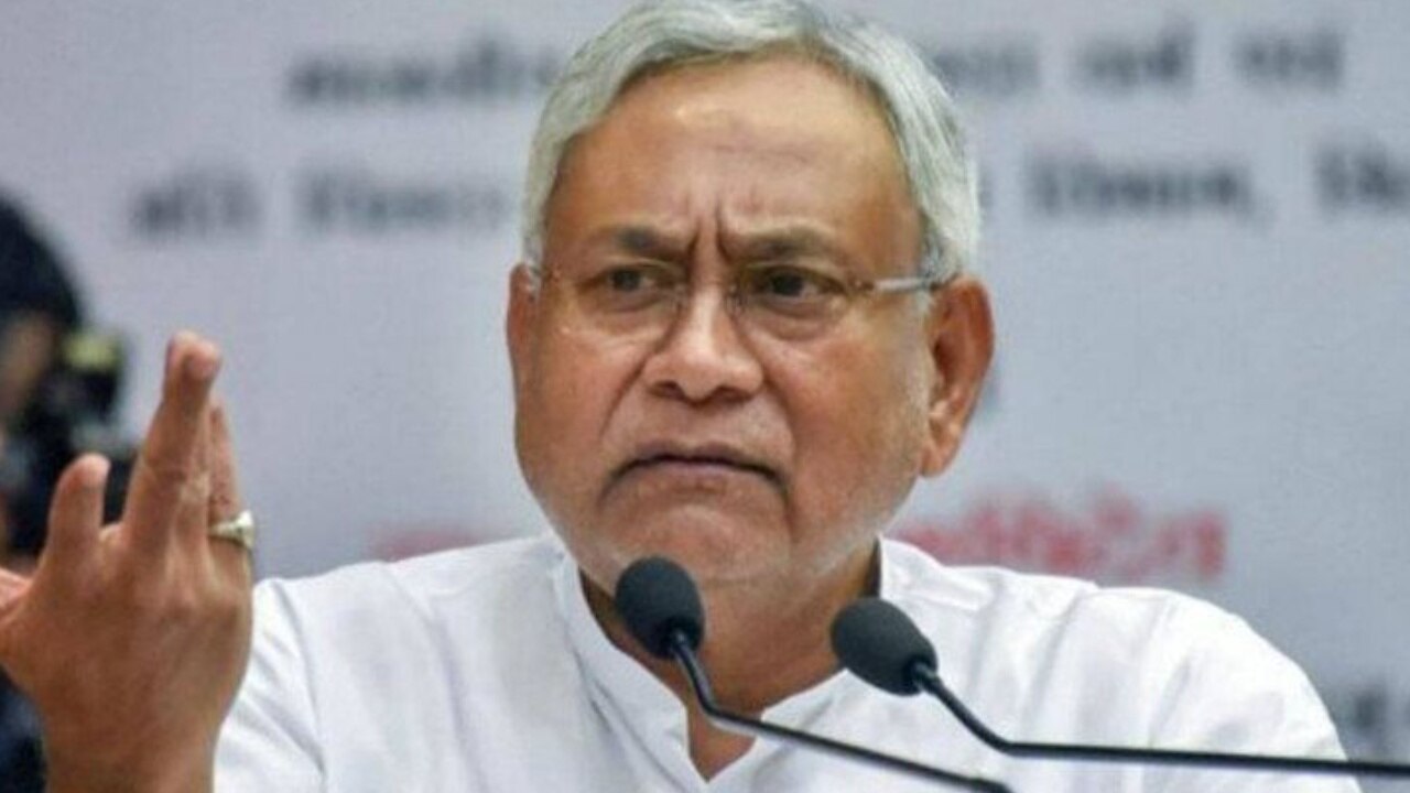 Bihar: नीतीश कुमार को विपक्ष से मिला ऑफर? क्या आरजेडी के साथ आएगी जेडीयू?