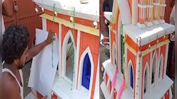 मुजफ्फरपुर: मोहर्रम में गंगा-जमुनी तहजीब की झलक, हिंदू परिवार बनाता है ताजिया