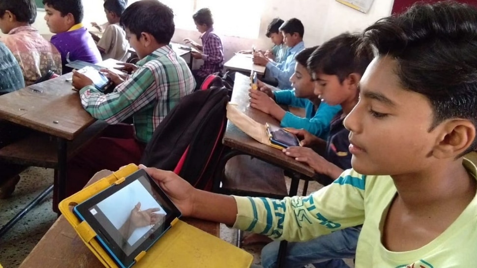 Tablet for Students: This state bought 5 lakh tablets for 10th 12th students studying in government school, internet free