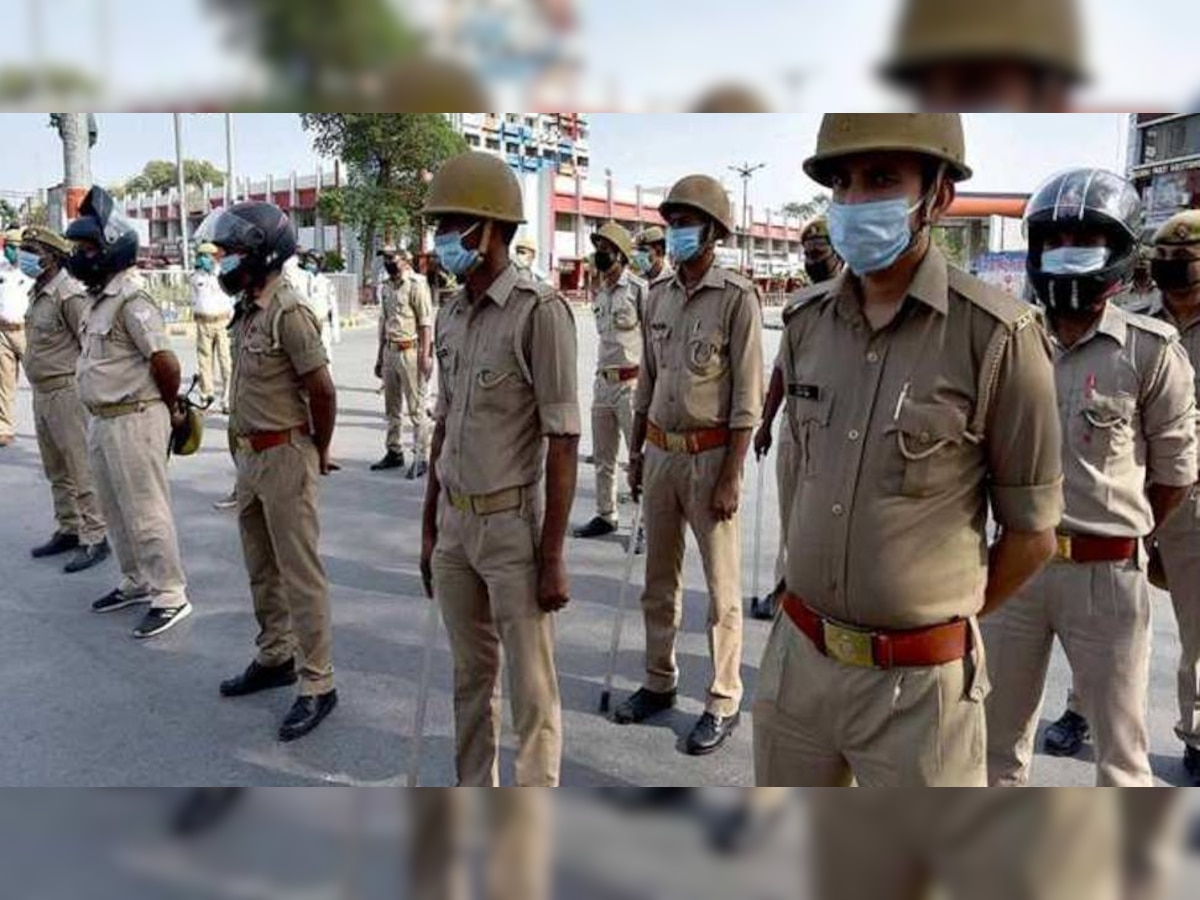 Varanasi : मेडिकल इमरजेंसी में जीवन रक्षक बनेगी यूपी पुलिस, पीएम मोदी के संसदीय क्षेत्र में 800 जवानों ने ली Each One Save One ट्रेनिंग