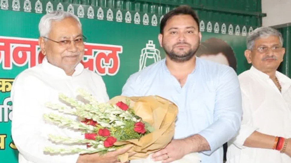 Bihar Political Crisis: Tejashwi openly said this in praise of Nitish's government of 7 parties in Bihar