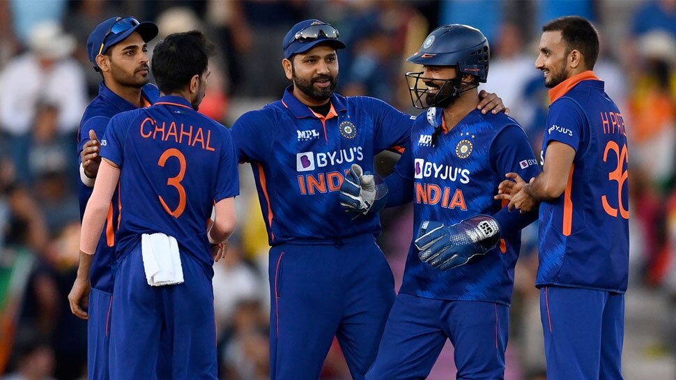 Team India: एशिया कप से पहले टीम इंडिया में होगा बदलाव, इस घातक गेंदबाज को स्क्वाड में किया जाएगा शामिल!