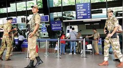 बॉबी कटारिया के वीडियो पर CISF पर उठे सवाल, सबसे जिम्मेदार फोर्स ने दिया ये जवाब