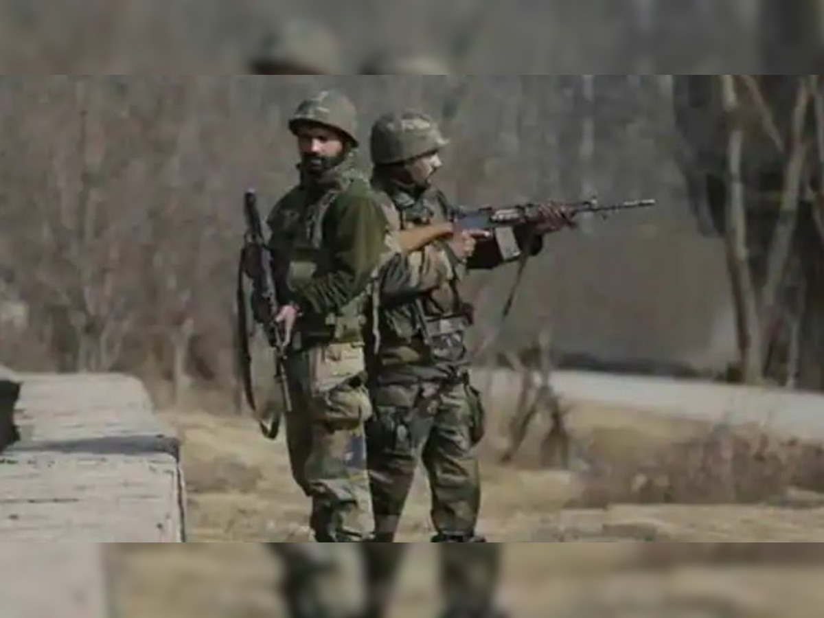 J&K: स्वतंत्रता दिवस के जश्न के बीच आतंकियों का ग्रेनेड हमला, पुलिसकर्मी शहीद