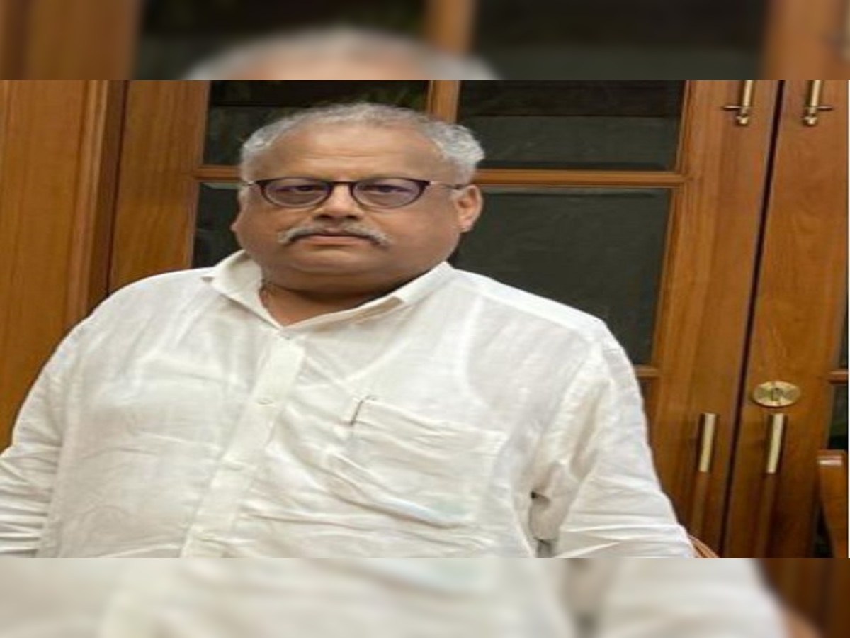 Rakesh Jhunjhunwala Death: शेयर मार्केट के 'बिगबुल' राकेश झुनझुनवाला का निधन, मुंबई में ली अंतिम सांस 
