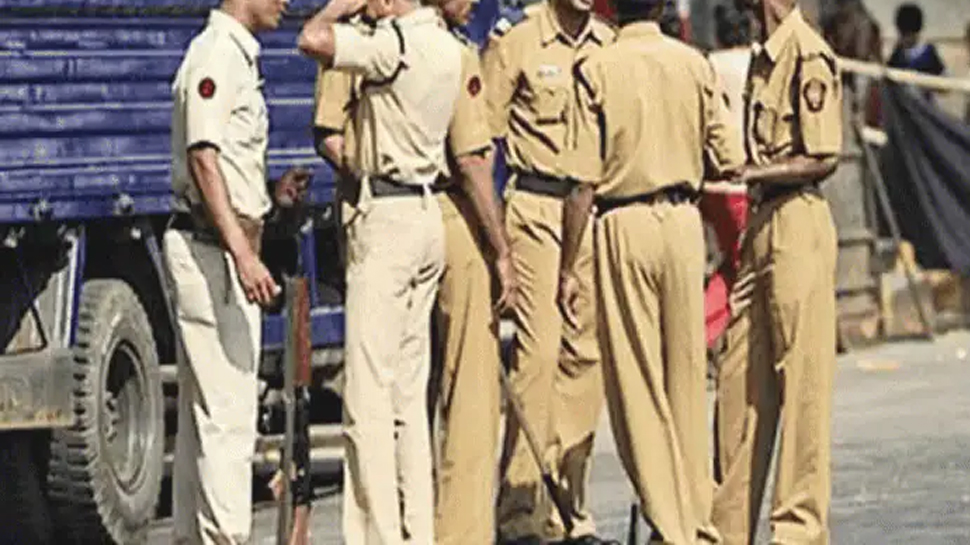 इस राज्य में किराए पर मिलते हैं पुलिसवाले; 2500 में SI और इतने हजार में पूरा पुलिस थाना इस राज्य में किराए पर मिलते हैं पुलिसवाले; 2500 में SI और इतने हजार में पूरा पुलिस थाना