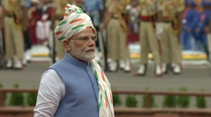 Independence Day Celebrations: लाल किले से पांच प्रण और त्रिशक्ति का किया जिक्र, जानें पीएम मोदी के भाषण की 10 बड़ी बातें