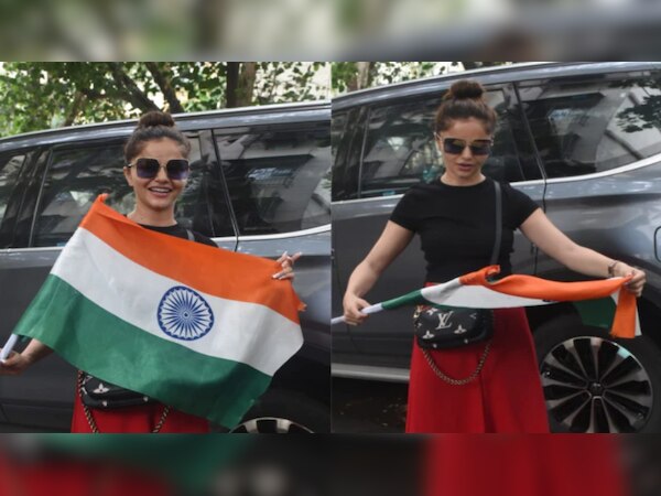 रुबीना दिलैक ने मीडिया के सामने झंडे के साथ किया कुछ ऐसा, मिनटों में वायरल हो गया वीडियो