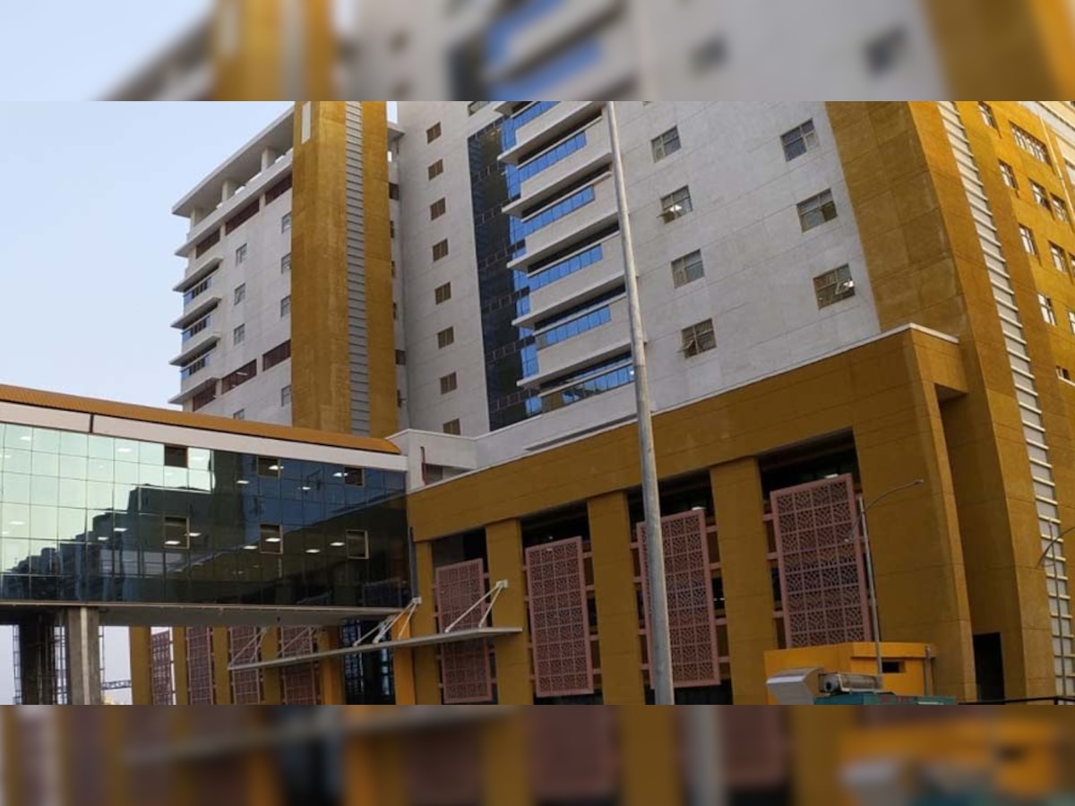 हमीदिया अस्पताल की नई बिल्डिंग की तस्वीर. 