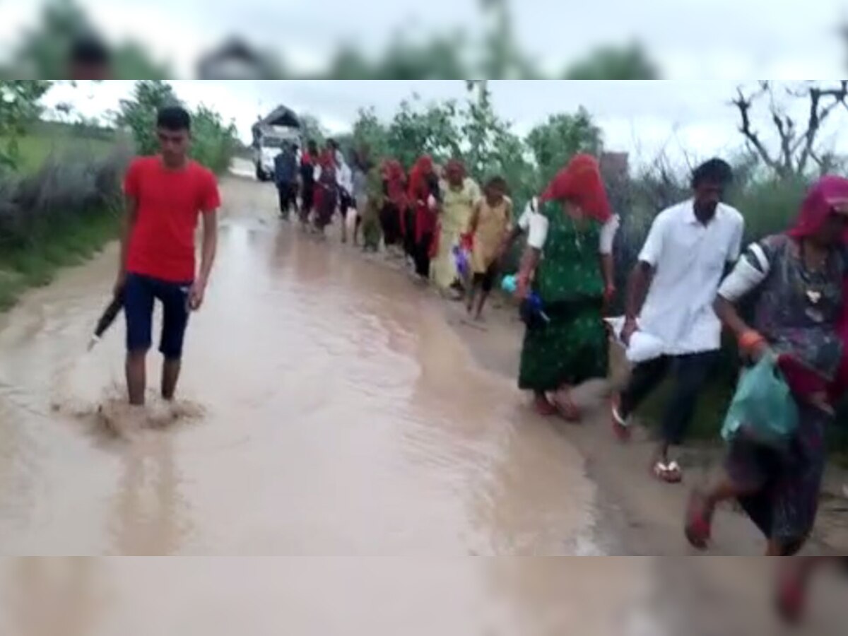 बाड़मेर के शिव में मौसम विभाग ने जारी किया अतिवृष्टि का अलर्ट, स्कूलों में छुट्टी घोषित