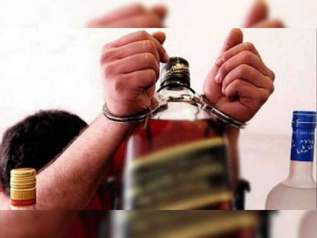 Bihar News: अवैध शराब कारोबार का बक्सर पुलिस ने किया खुलासा, 266 लीटर स्प्रिट के साथ 8 तस्कर गिरफ्तार