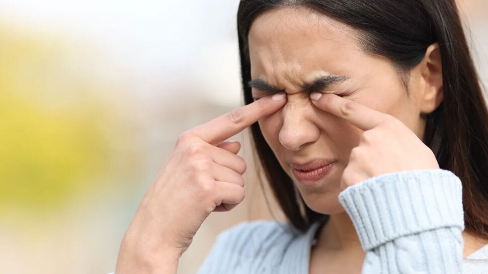 Delhi Air Pollution Effect On Eyes irritation Cure Home remedies Gulab