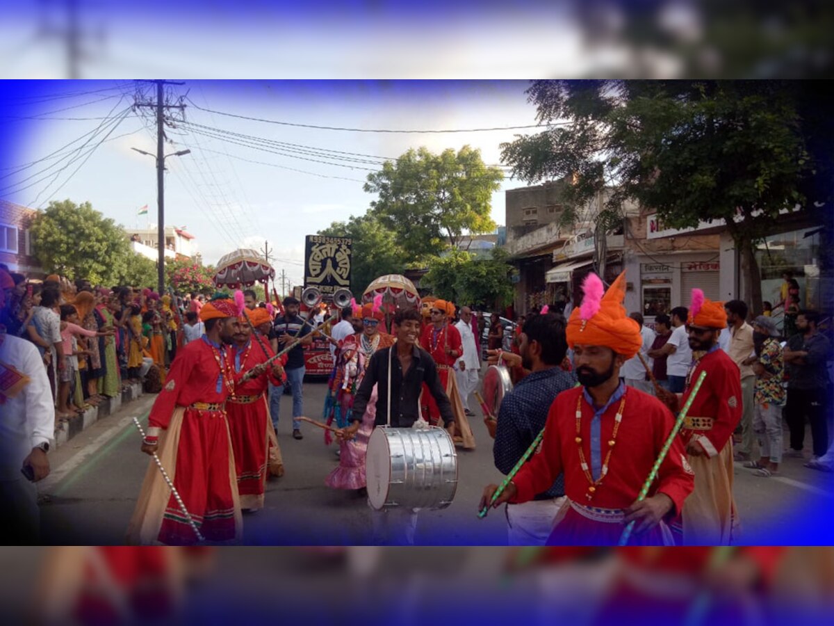 कृष्ण भक्ति के रस में पूरे दिन डूबा रहा बिलाड़ा, विशाल शोभायात्रा निकाल मनाई गई जन्माष्टमी