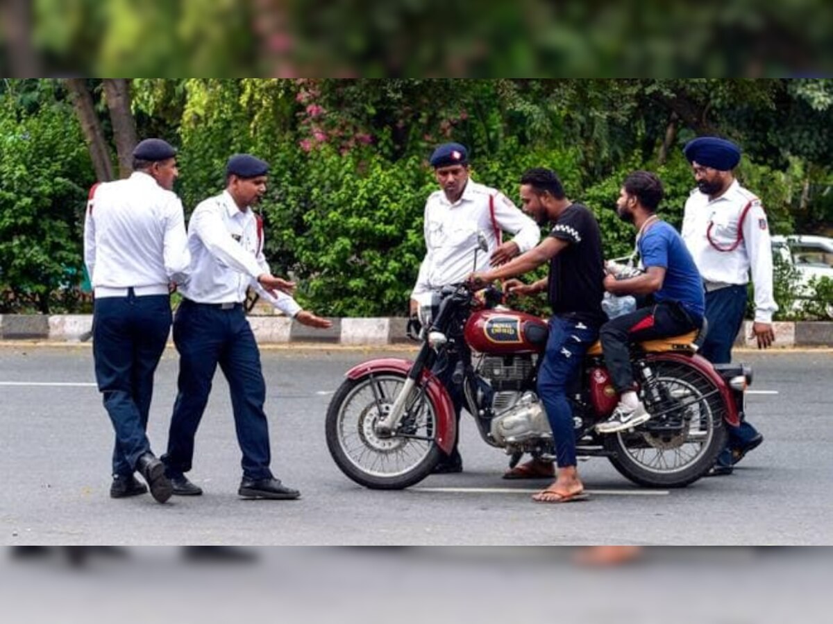 E-Challan Payment: घर बैठे ऐसे जमा करें अपना चालान, नहीं काटने होंगे कोर्ट या पुलिस स्टेशन के चक्कर