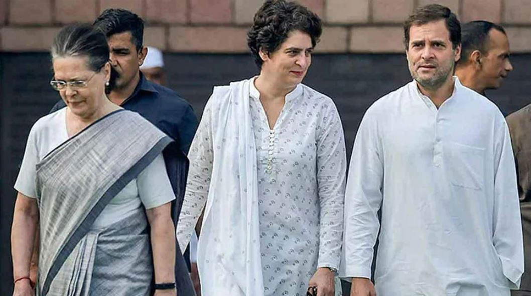 Congress New Chief: कांग्रेस के नए अध्यक्ष के लिए चुनाव प्रक्रिया शुरू, कई नामों पर हो रही चर्चा Congress New Chief: कांग्रेस के नए अध्यक्ष के लिए चुनाव प्रक्रिया शुरू, कई नामों पर हो रही चर्चा