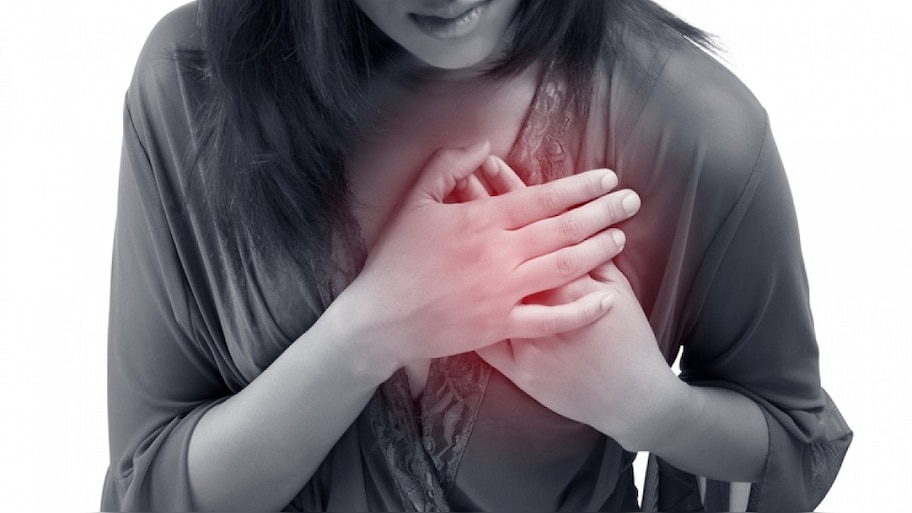 Heart Attack in women: इस उम्र की महिलाओं को ज्यादा आते हैं हार्ट अटैक, जानें कितनी बार पड़ सकता है दिल का दौरा?