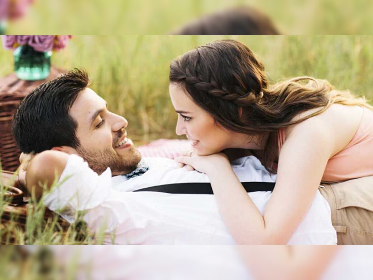 Relationship Tips: शादी के बाद महिलाओं की बॉडी में दिखते हैं ये बदलाव, जानें इनका कारण