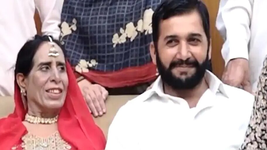 Pakistan Marriage: 37 साल के पाकिस्तानी ने की 70 साल की औरत से शादी; पहली बीवी इस तरह हुई तैयार