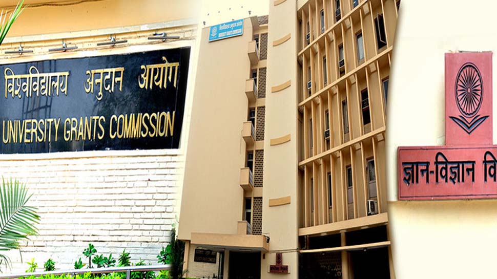 UGC ने किया आगाह; देश की ये 21 यूनिवर्सिटी हैं फर्जी, छात्र यहां से न करें कोई पढ़ाई UGC ने किया आगाह; देश की ये 21 यूनिवर्सिटी हैं फर्जी, छात्र यहां से न करें कोई पढ़ाई