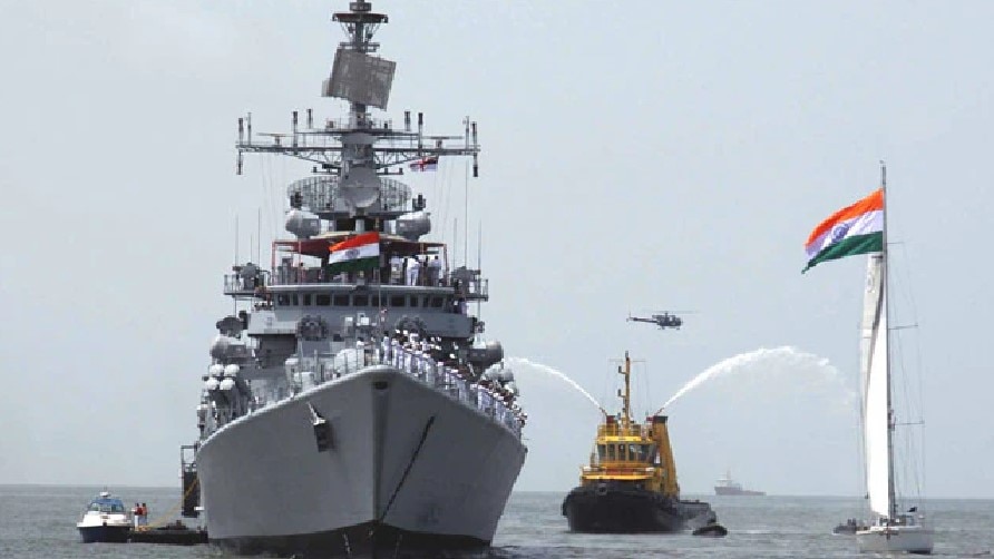 Indian Navy की बढ़ी ताकत, पहली बार करेगी 'मेड इन इंडिया' गोला-बारूद का इस्तेमाल