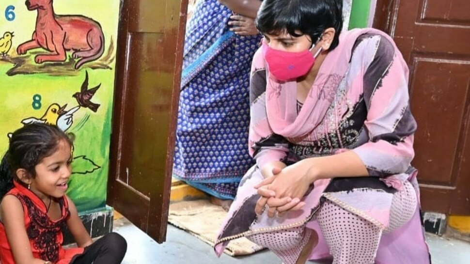 IAS hari chandana