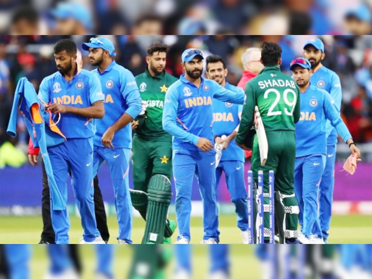  Asia Cup 2022: India vs Pakistan मैच से पहले सोशल मीडिया पर आई मीम्स की बाढ़, देखकर नहीं रोक पाएंगे हंसी