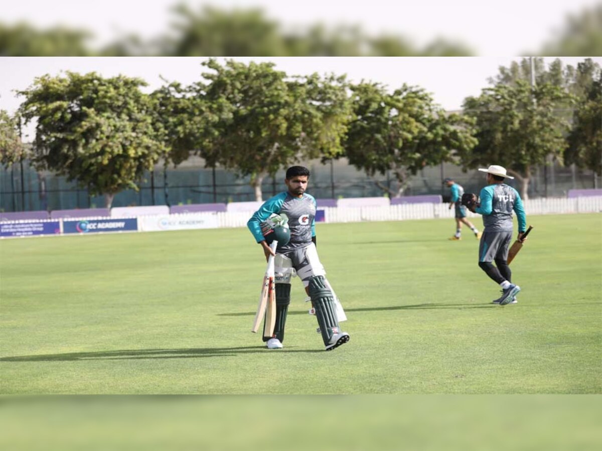 Asia Cup 2022: हाथों पर काली पट्टी बांध कर खेलेगी पाकिस्तानी टीम; जानें क्या है वजह 