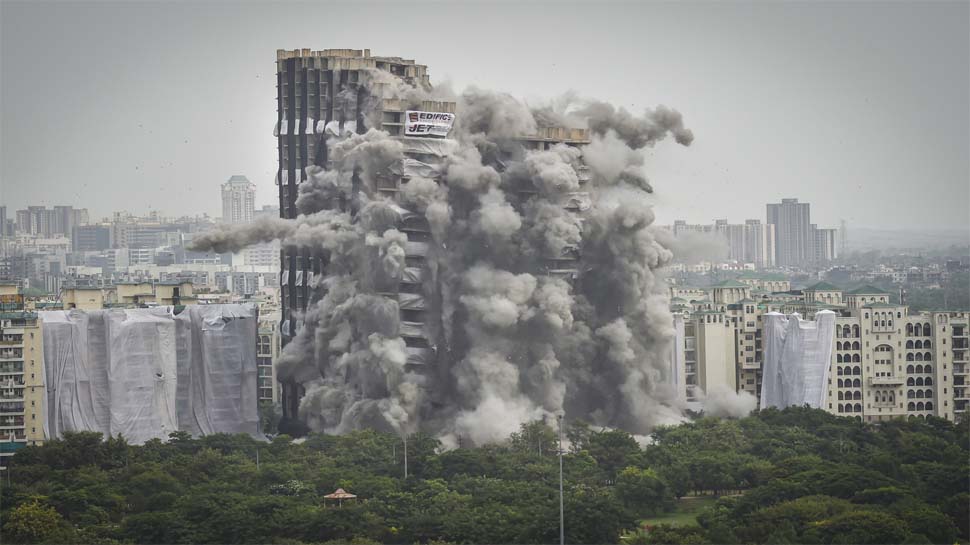 Tower Demolition: खरीदार पूछ रहे हैं; सुपरटेक के ट्विन टावर को गिराने से किसे मिली सजा ? Tower Demolition: खरीदार पूछ रहे हैं; सुपरटेक के ट्विन टावर को गिराने से किसे मिली सजा ?