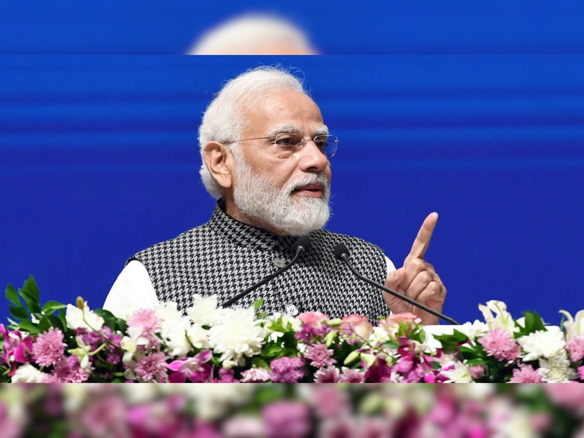 Gujarat: PM मोदी ने तय किया भारत का 25 साल का टारगेट, इलेक्ट्रिक वाहनों को लेकर दिया ये बयान