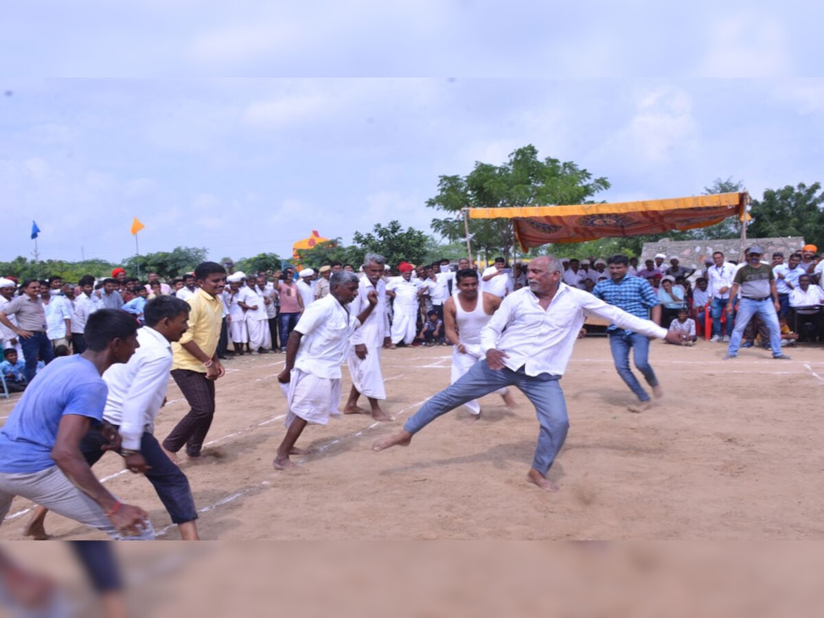 Jalore: ग्रामीण ओलंपिक खेलों का उद्देश्य प्रतिभावान खिलाड़ियों को आगे लाना- कलेक्टर