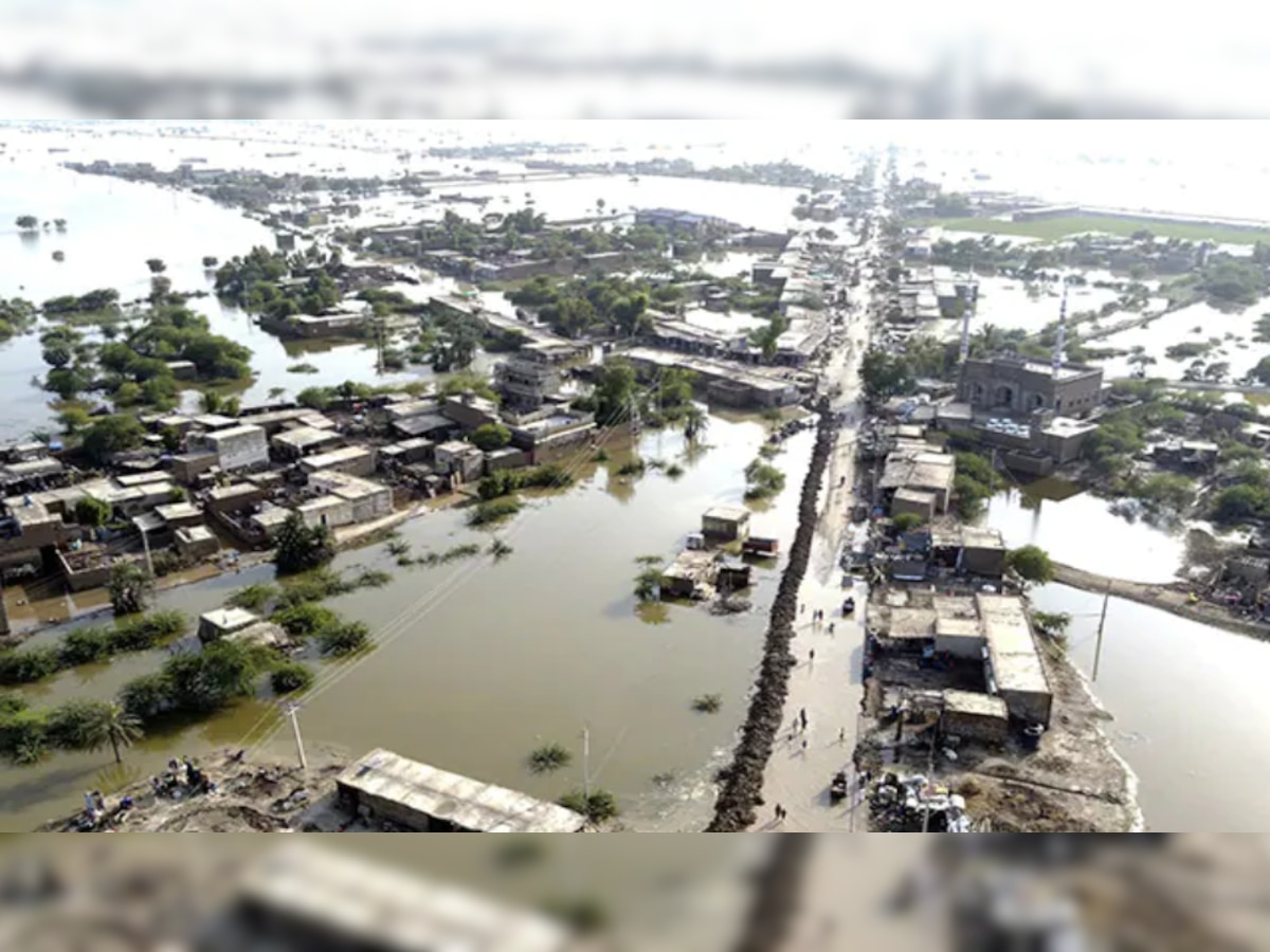 पाकिस्तान में बाढ़ ने तोड़ा पिछले 30 सालों का रिकॉर्ड, आखिर क्या है तबाही की वजह?