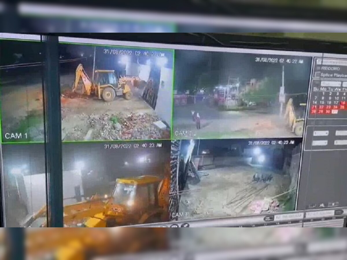 Bihar News: रंगदारी नहीं मिलने पर जेसीबी मशीन से दीवार तोड़ी, सीसीटीवी कैमरे में कैद हुई वारदात