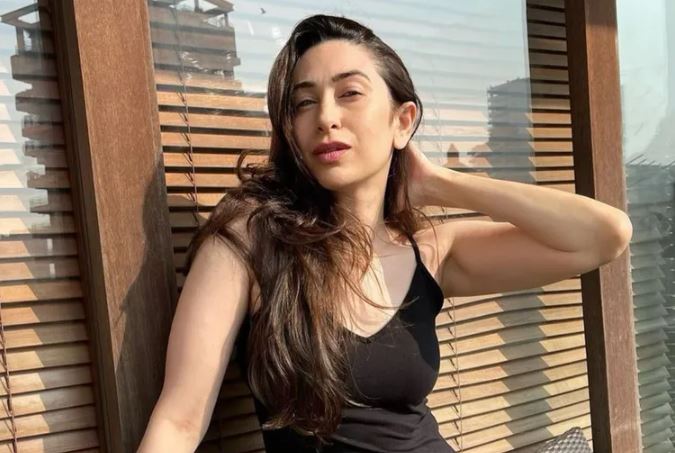 Karishma Kapoor Video: At the age of 48 Karishma shared her new Pool ...