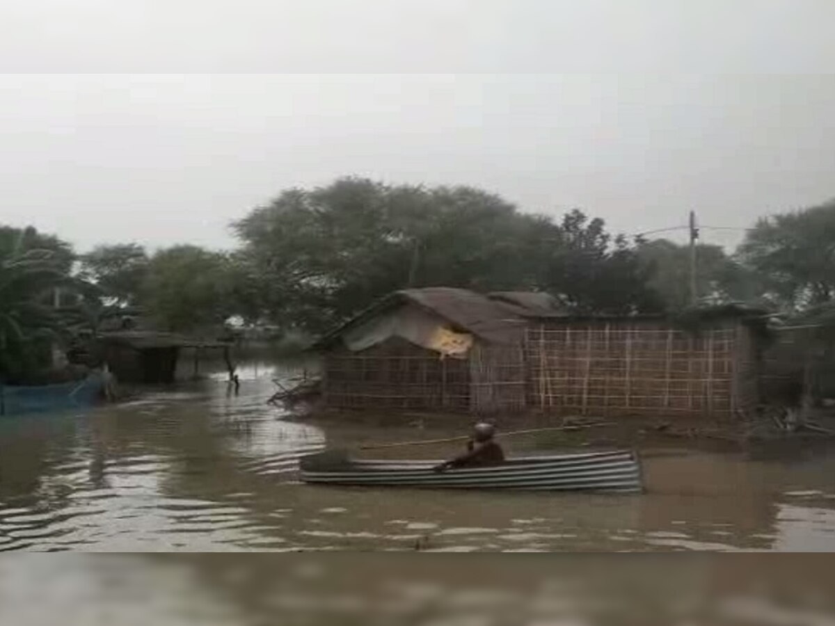 Jharkhand: साहिबगंज में गंगा नदी उफान पर, निचले इलाके पूरी तरह जलमग्न