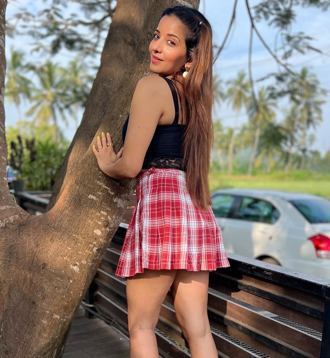 Photos of Indian Cinema Actresses: indian actresses in mini skirts and short  frock | Cute short dresses, Beautiful dresses short, Mini frock dress