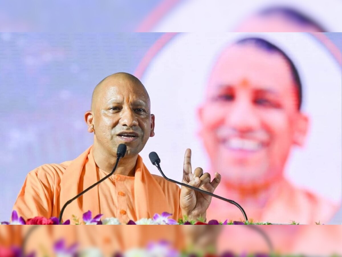 CM Yogi Adityanath teacher's day: यूपी के इन 75 शिक्षकों को आज मिलेगा सम्मान, जानें किस जिले से किसे CM योगी देंगे पुरस्कार