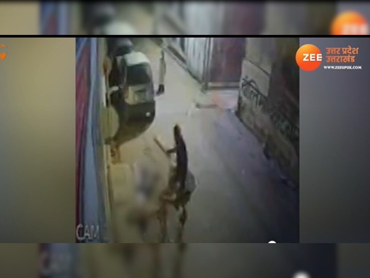 Kanpur Live Murder: दबंग ने बीच सड़क युवक को पीट-पीटकर मार डाला, CCTV फुटेज आया सामने