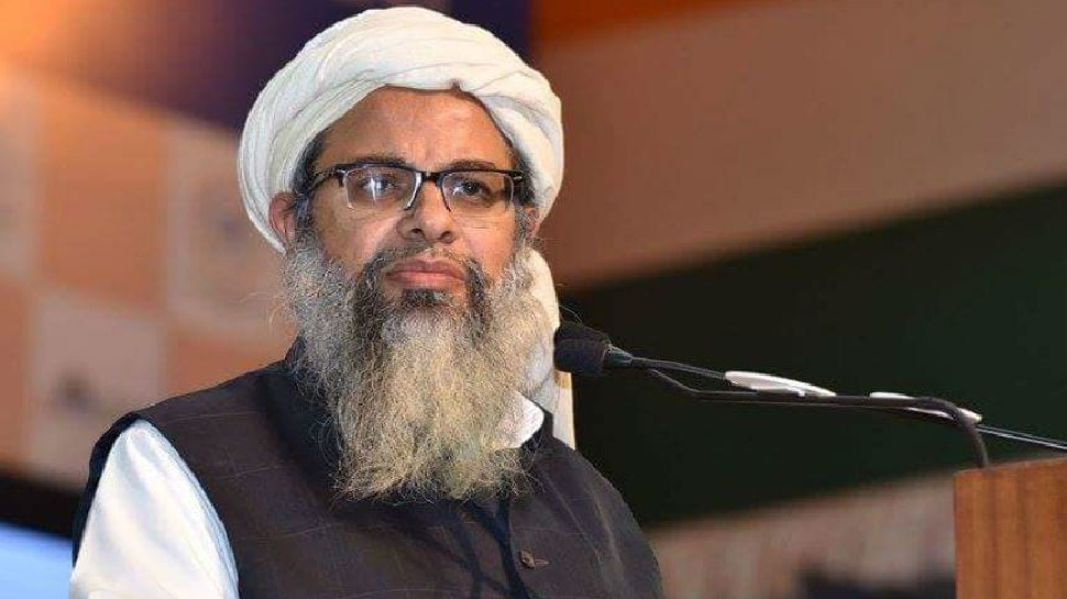 मदरसा सर्वे के खिलाफ जमीयत, कहा- गलत तरीके से पेश की जा रही इदारों की तस्वीर मदरसा सर्वे के खिलाफ जमीयत, कहा- गलत तरीके से पेश की जा रही इदारों की तस्वीर