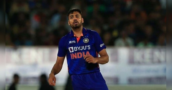 Asia cup 2022 Awesh Khan ruled out from indian team replace deepak ...