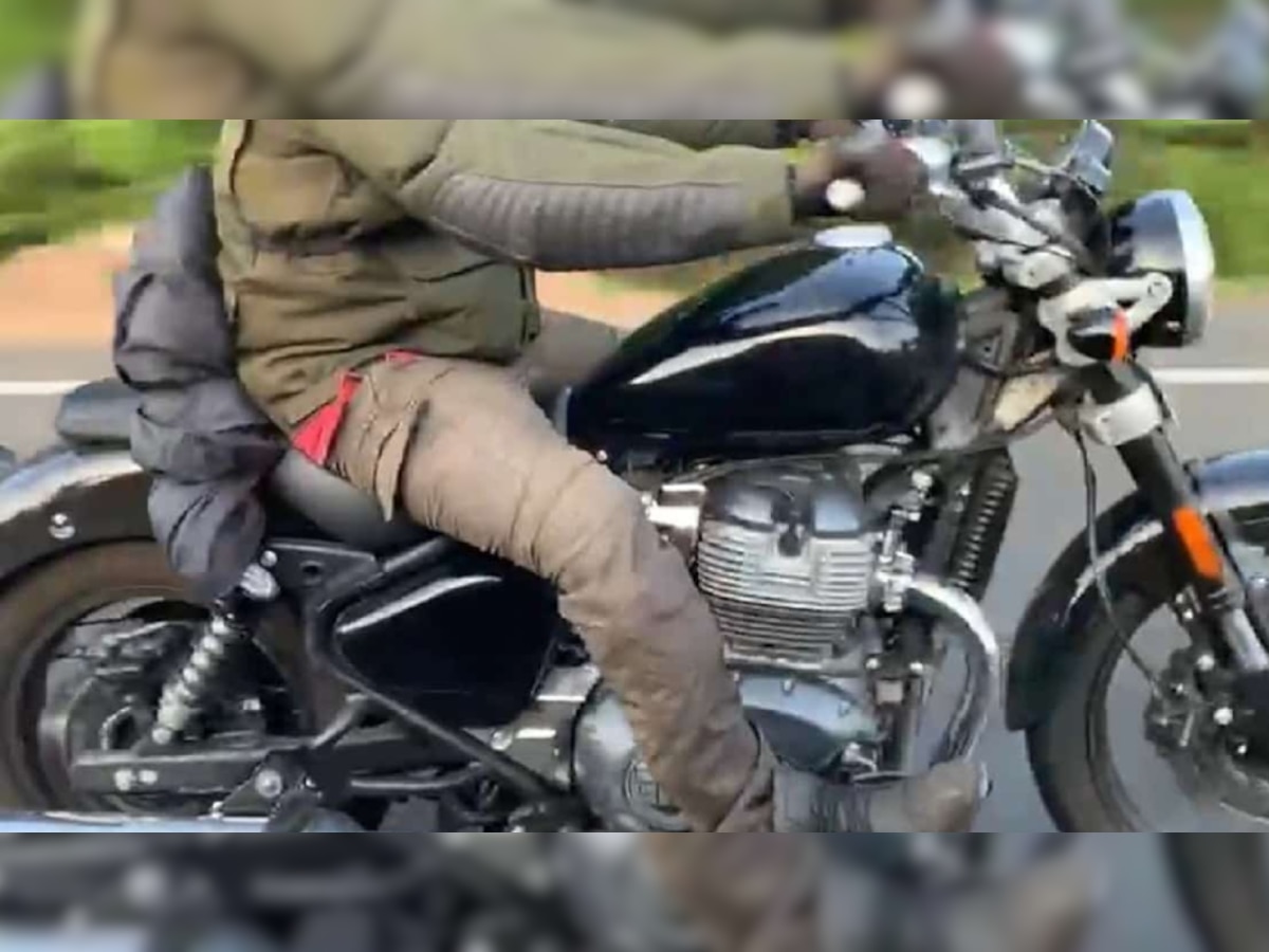 Upcoming Bike: ये होगी Royal Enfield की सबसे महंगी बाइक! लॉन्च से पहले सड़क पर दिखी, मिलेंगे ऐसे फीचर्स