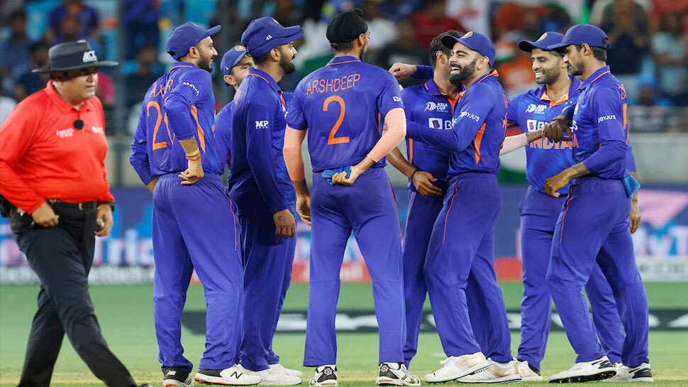 Rohan Gavaskar support bhuvneshwar kumar in indian team rohit sharma ...