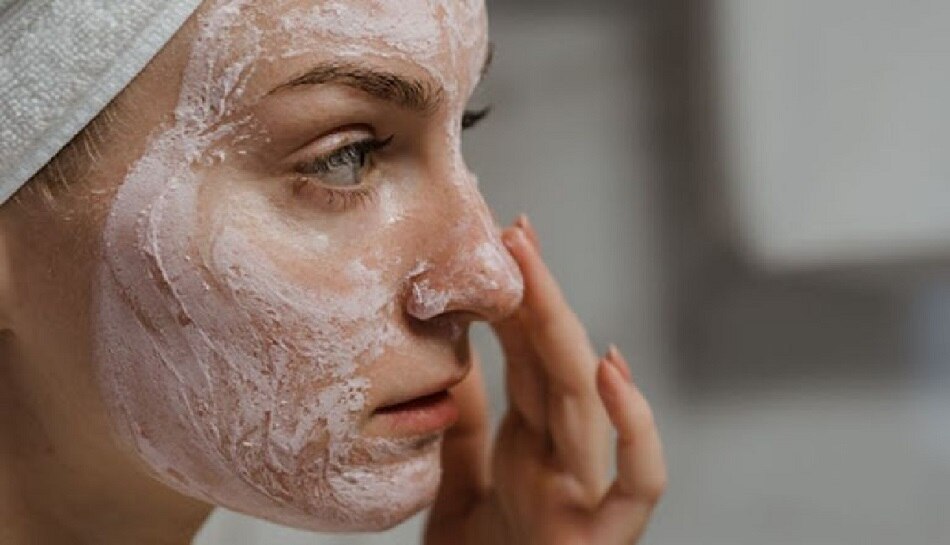 Face Scrub Very beneficial for face make facial scrub naturally at home  |Face Scrub: चेहरे के लिए काफी फायदेमंद स्क्रब, नेचुरल तरीके से बनाएं फेशियल  स्क्रब | Hindi News, पटना